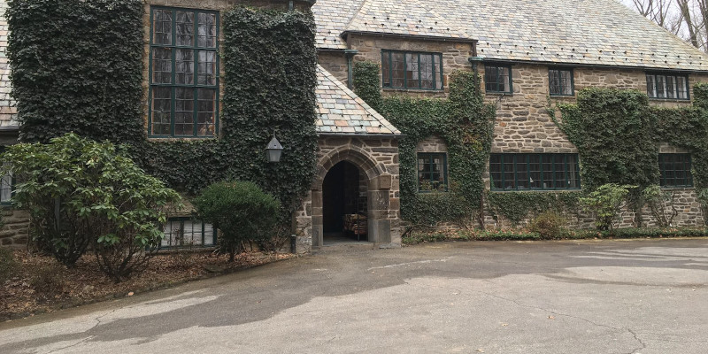 Driveway Pressure Washing in Lawrence, Kansas